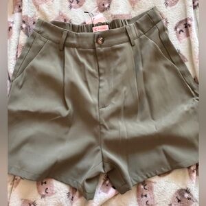 Women’s high waisted wide leg dress short